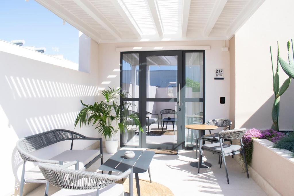 Balkón nebo terasa v ubytování Kalinifta Rooms Luxury Style