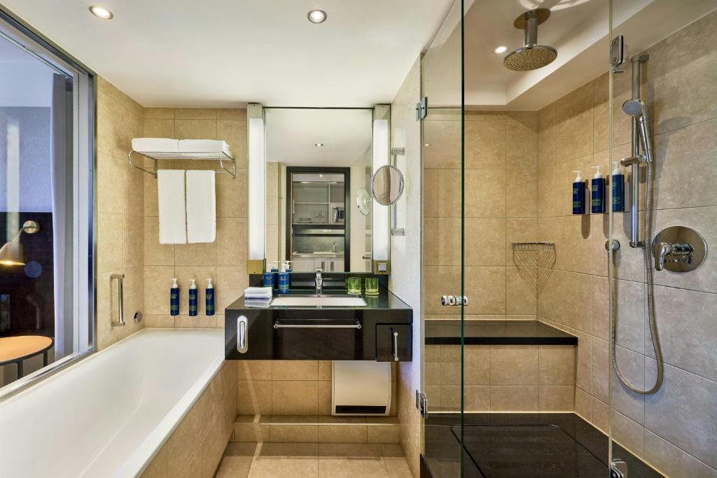 Four Points by Sheraton Munich Arabellapark - Resim 45