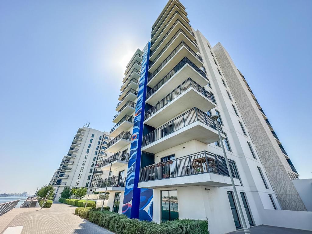 Walk To Mall, Chic Decor 1br! Near Ferrari, F1 - Resim 30