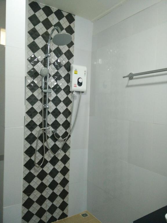 Pottery Street House - 12