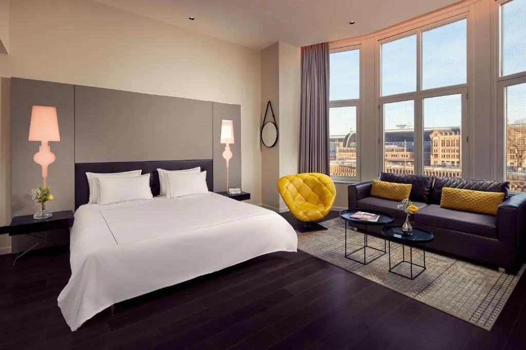 Park Plaza Victoria Amsterdam in Amsterdam