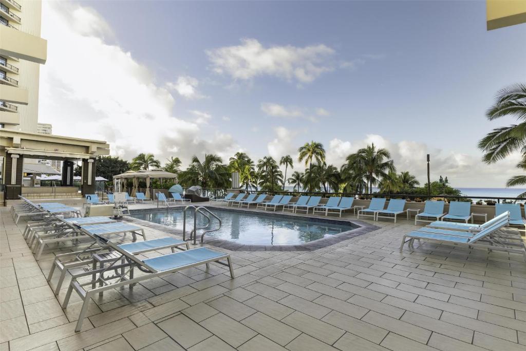 Bazén v ubytování Hyatt Regency Waikiki Beach Resort & Spa nebo v jeho okolí