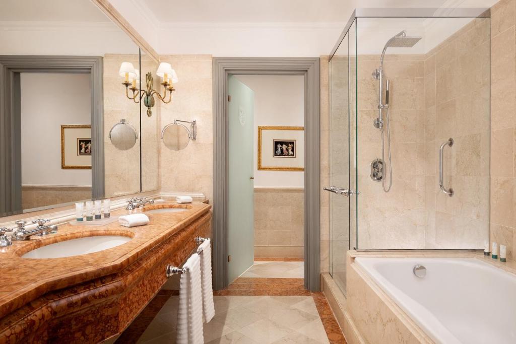 A bathroom at The Westin Excelsior, Florence