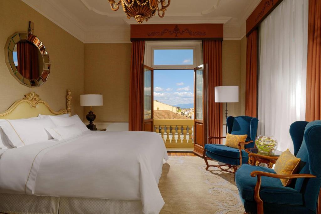 A bed or beds in a room at The Westin Excelsior, Florence