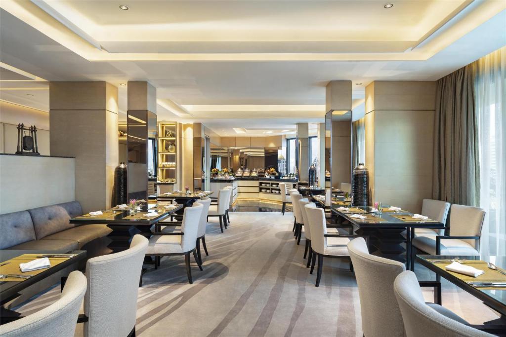 Ein Sitzbereich in der Unterkunft Siam Kempinski Hotel Bangkok