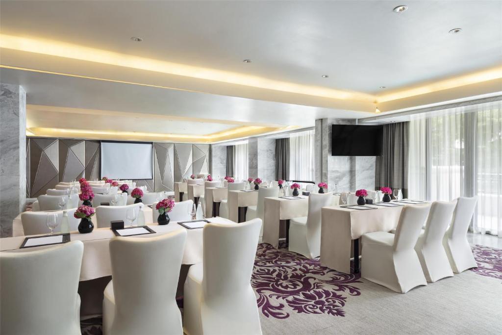 Ein Sitzbereich in der Unterkunft Siam Kempinski Hotel Bangkok