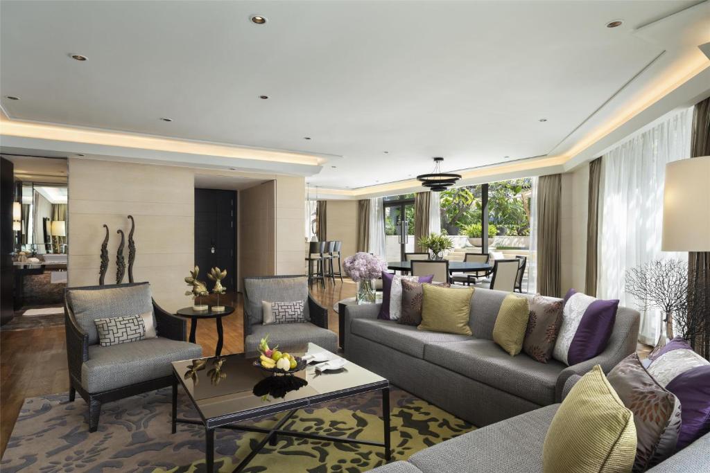 Siam Kempinski Hotel Bangkok photo