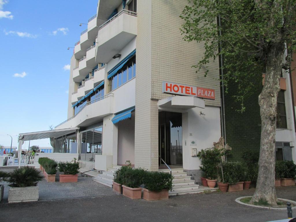 Booking.com: Hotel Plaza , Fano, Italia - 44 Giudizi degli ospiti . Prenota  ora il tuo hotel!