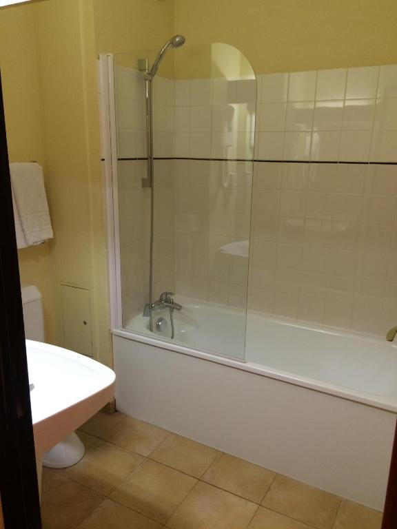Koupelna v ubytování Hotel Elysée