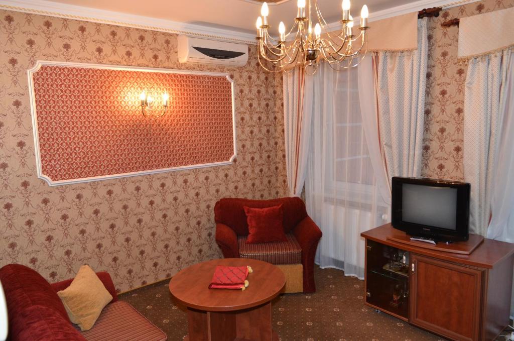 TV a/nebo společenská místnost v ubytování Hotel Serpanok