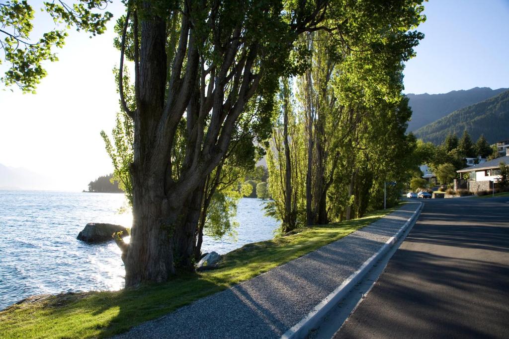 Garden Court Suites & Apartments - Resim 11