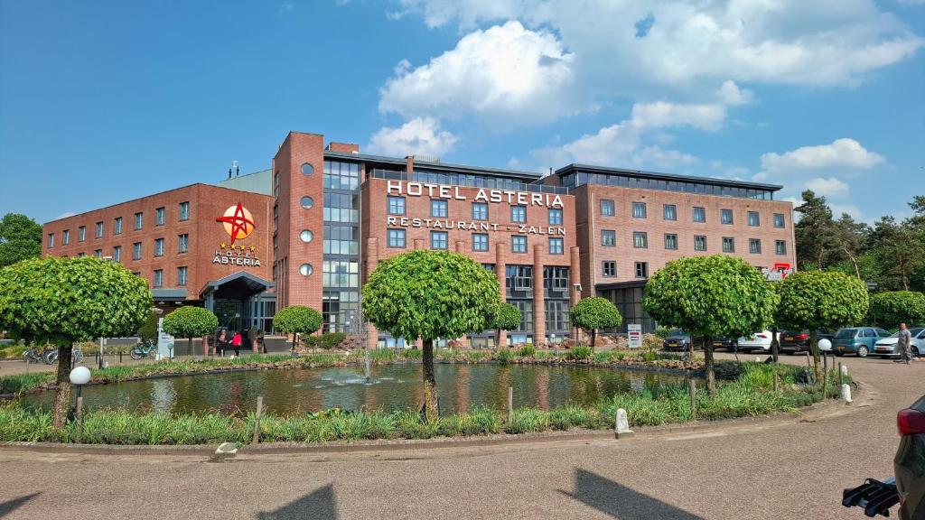 Clădirea în care este situat/ăhotelul