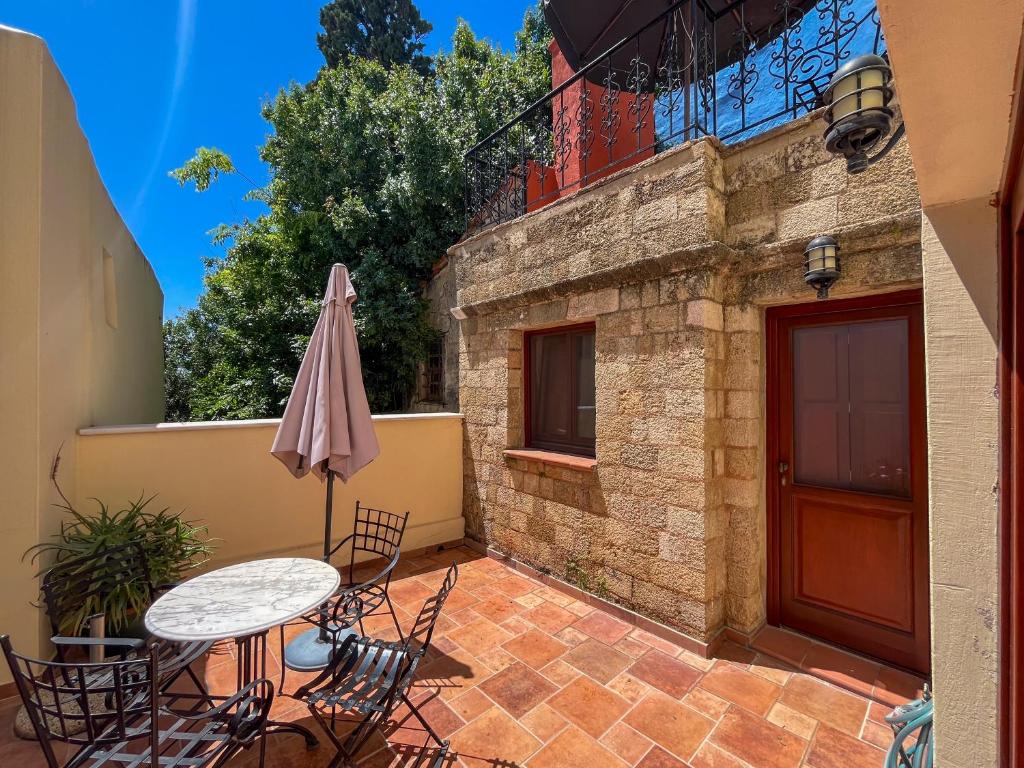 Balkón nebo terasa v ubytování Avalon Boutique Hotel Rhodes