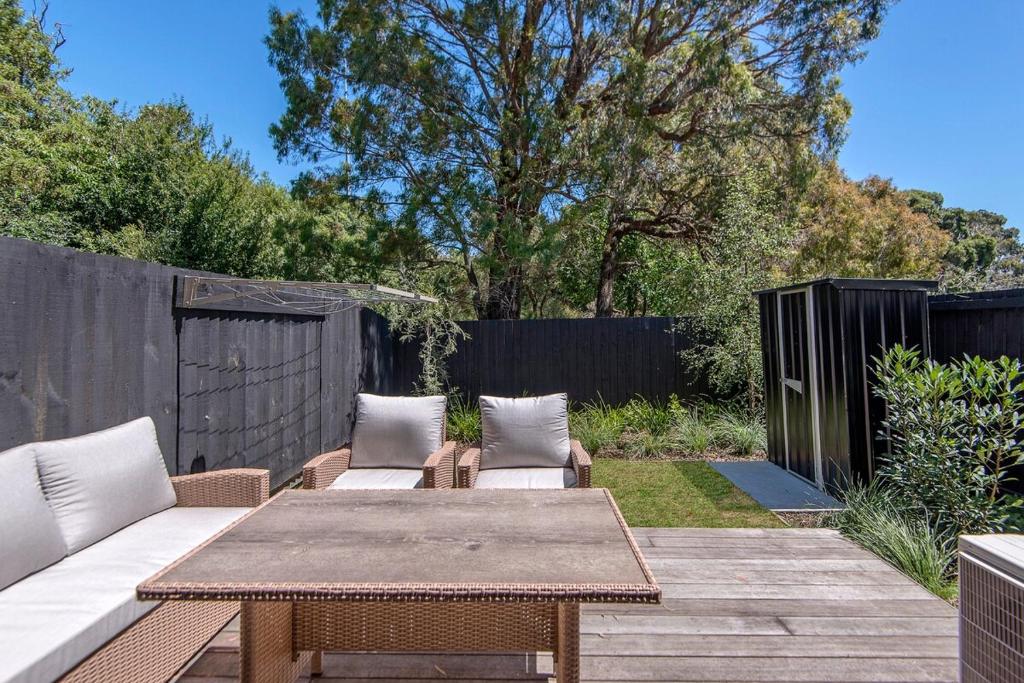 5 Minute Walk to Arena & Stadium - Resim 10