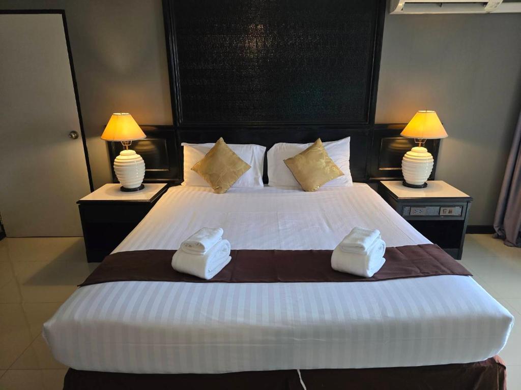 First Pacific Cirrus - Resim 38