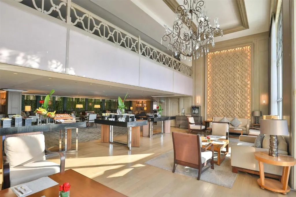 Club Seaside Suite