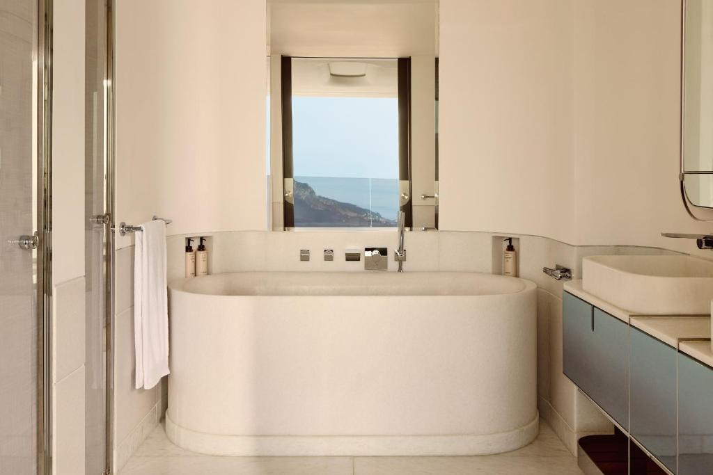 The Maybourne Riviera, Maybourne - Panoramic Sea View Studio