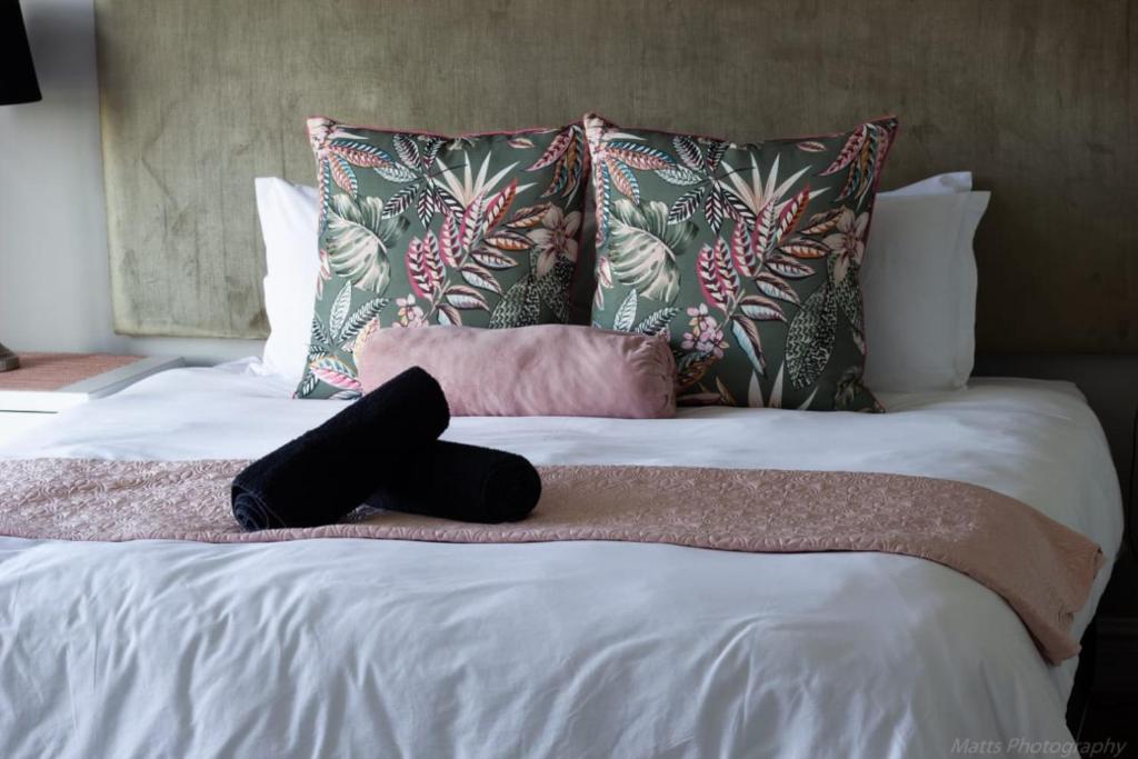 Point Bastille Penthouse - Housity