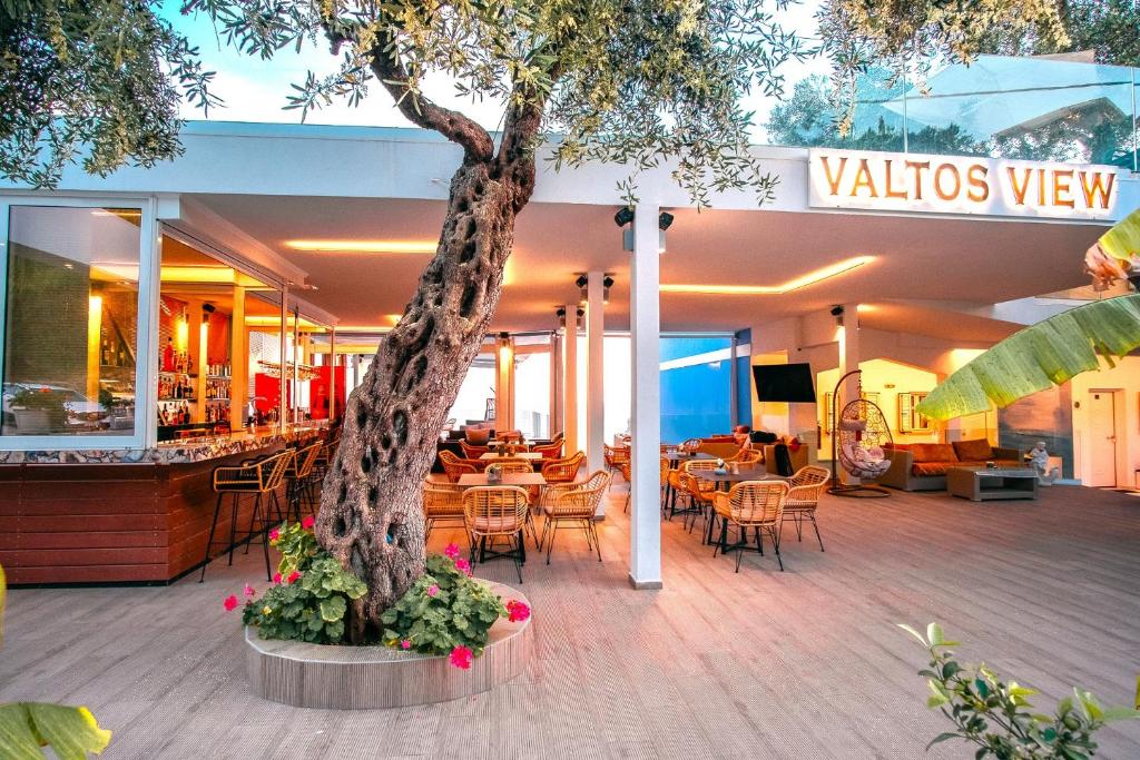 Restaurace v ubytování Valtos View