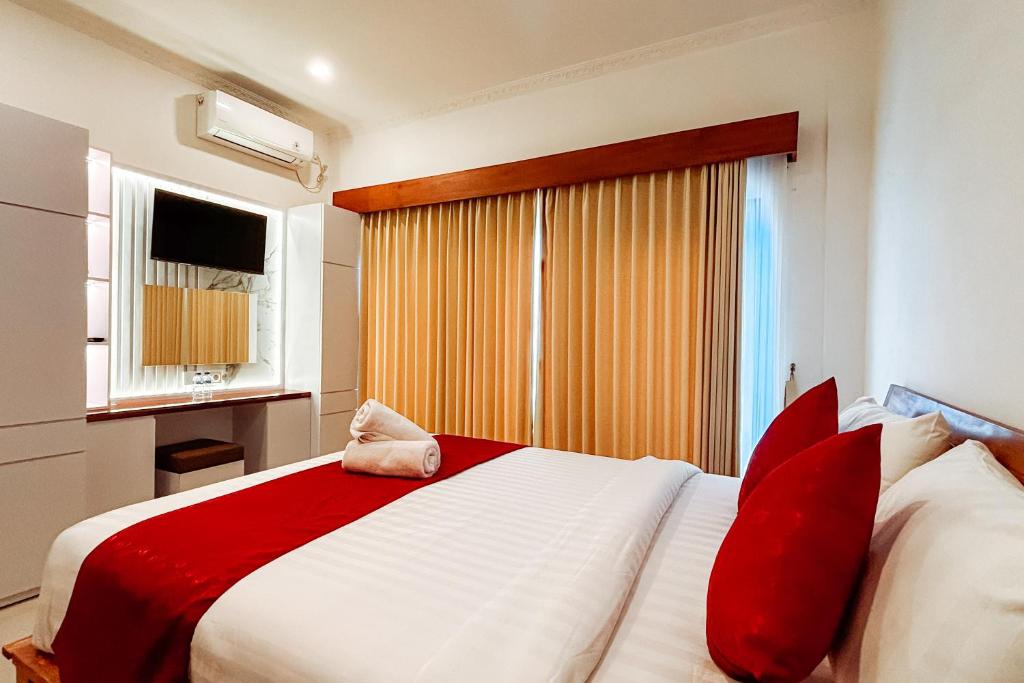 The Wahyu Villa Uluwatu - Deluxe Double Room With Balcony
