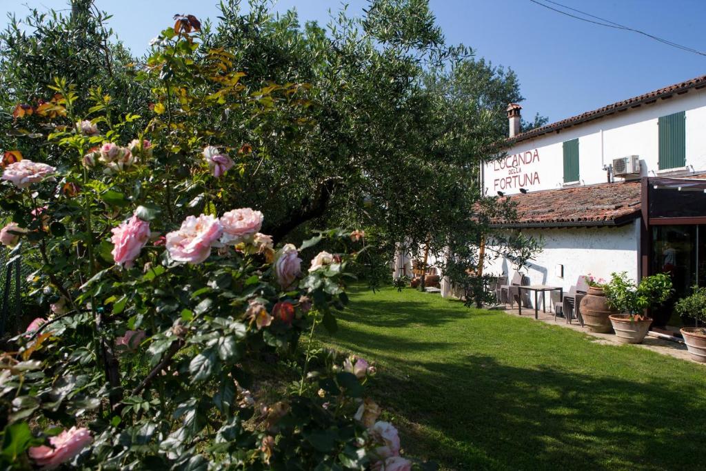 Κήπος έξω από το Locanda Della Fortuna