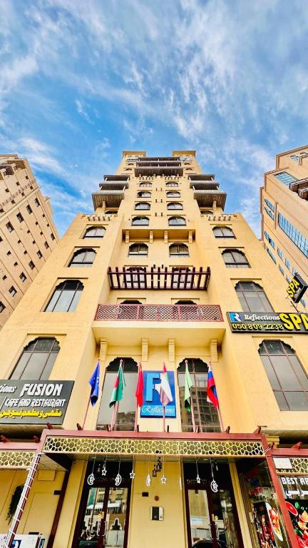 Reflections Hotel - Resim 6