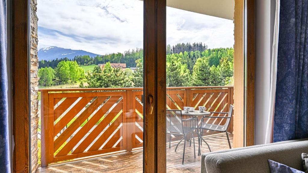 Balkón alebo terasa v ubytovaní Apartamenty Sun & Snow Bawaria II