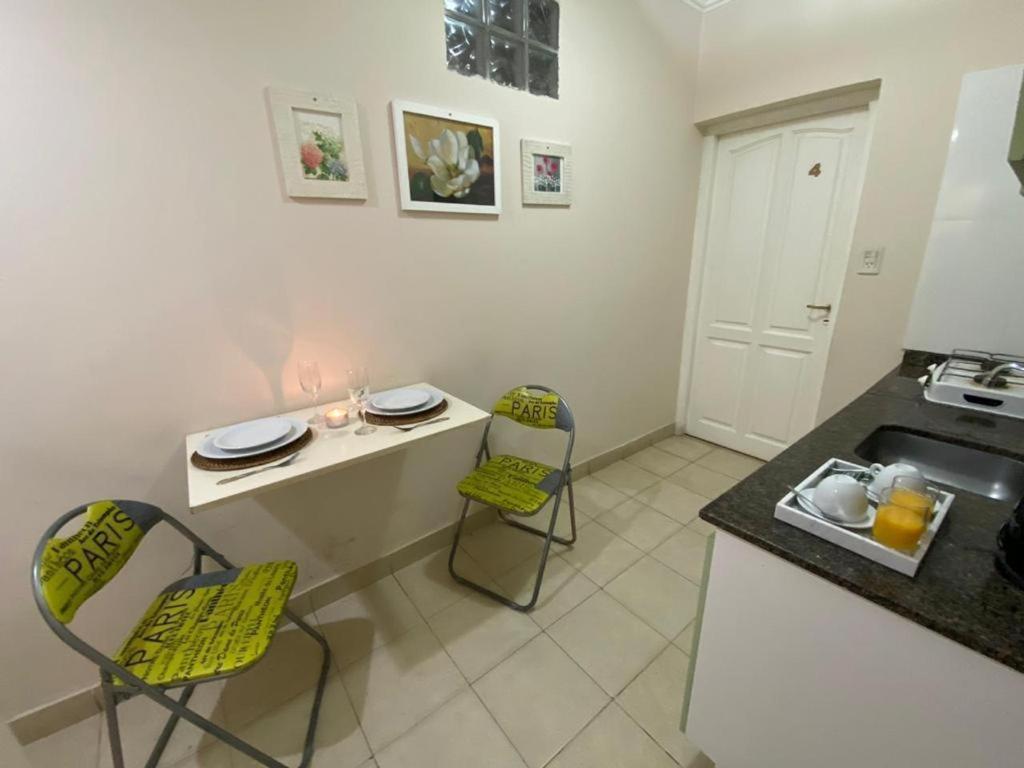 Kuchyň nebo kuchyňský kout v ubytování Hostal Alto Ayre Salta