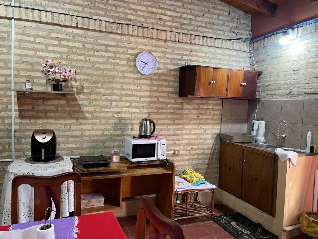 Kuchyň nebo kuchyňský kout v ubytování Loft Privado en Casa Tranquila-Ideal para tu Estancia