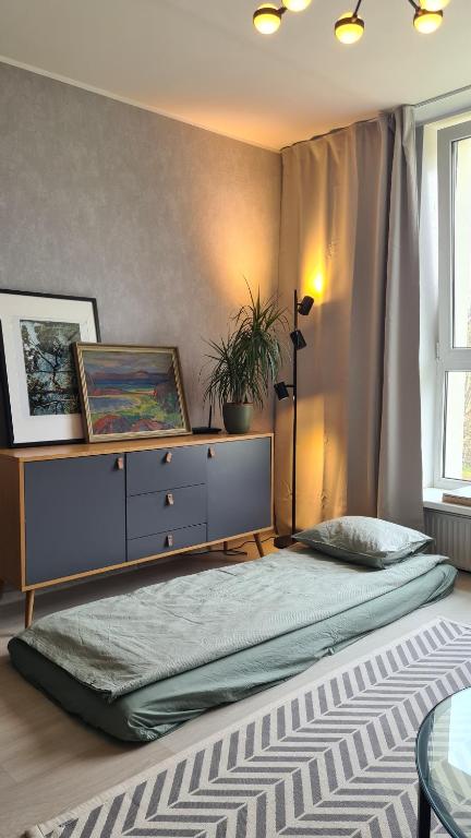 Postel nebo postele na pokoji v ubytování Hiiu korter Kärdlas