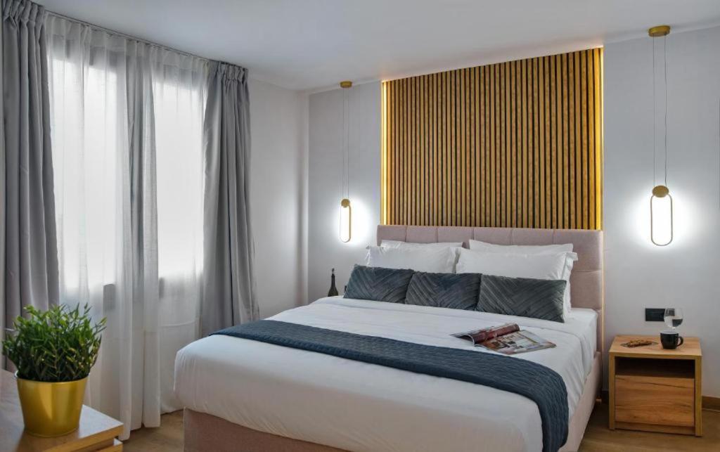 CITYLUXE Suites & Rooms - Resim 28