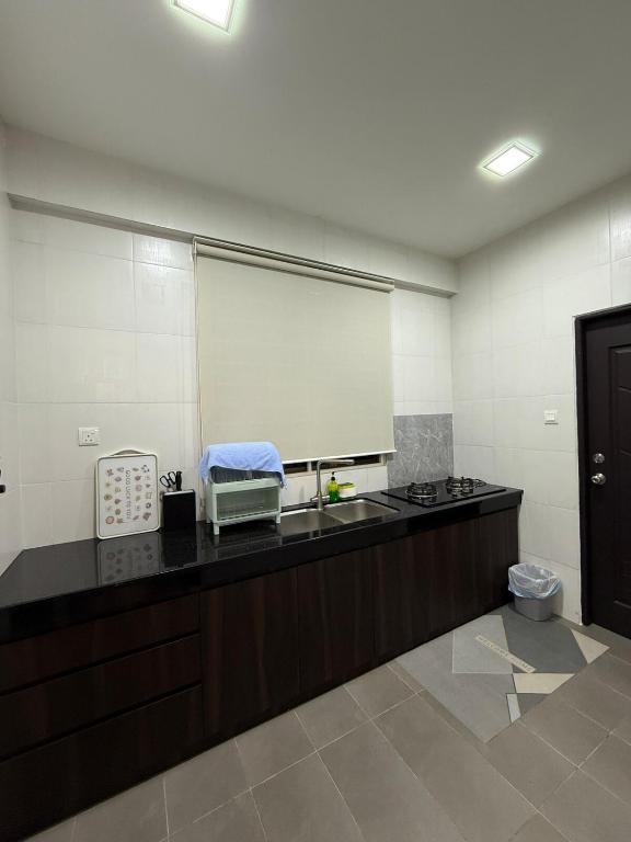 Dapur atau dapur kecil di Hello Joy 和乐居 4BR - Lopeng, Miri