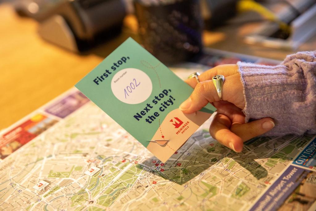 MEININGER Hotel Berlin East Side Gallery - Resim 27