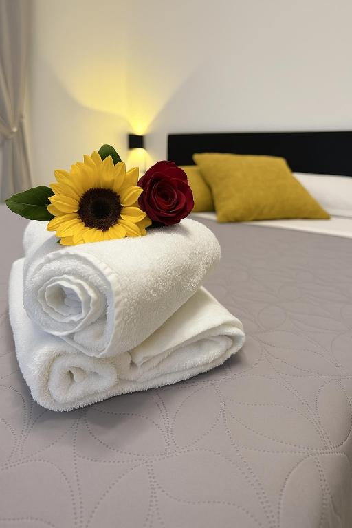 NAPOLI VIBES Rooms - 6