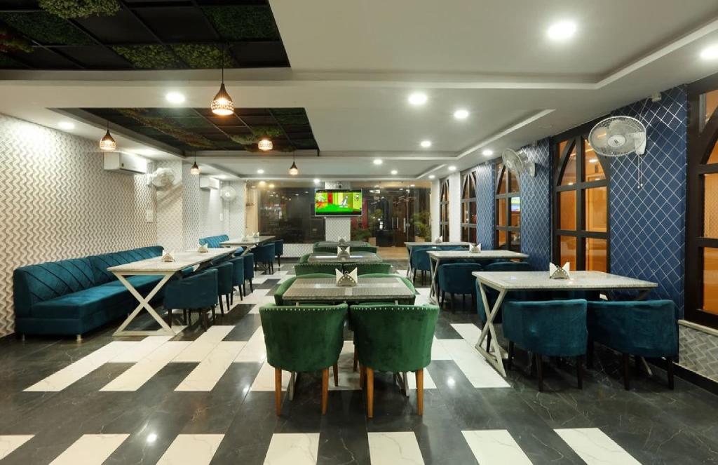 Posezení v ubytování Hotel Aerostay IGI Delhi Airport