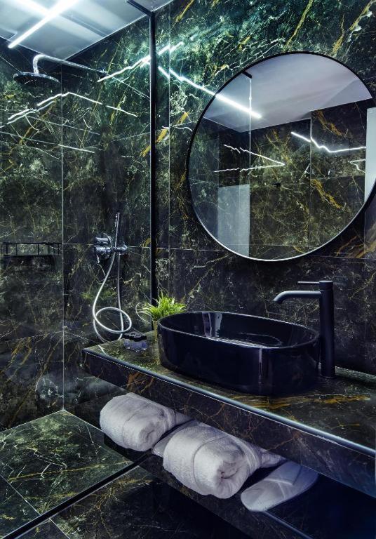 CITYLUXE Suites & Rooms - Resim 40