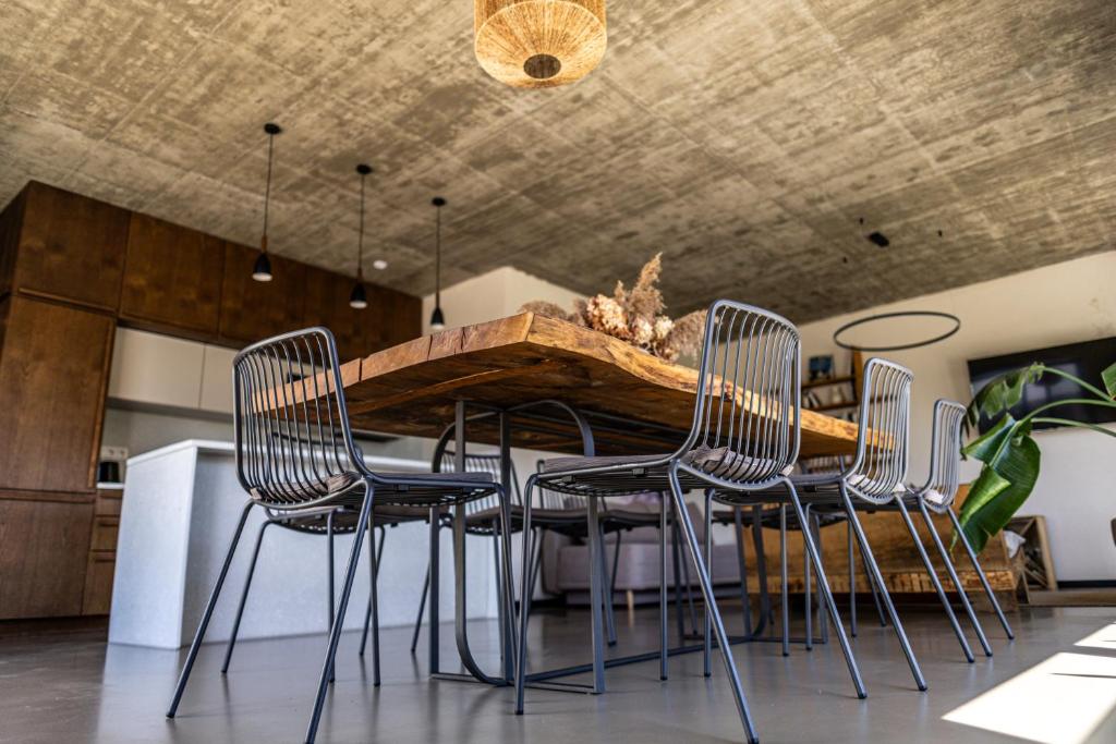 Vilabyt se zahrádkou a výhledem na zámek - 16