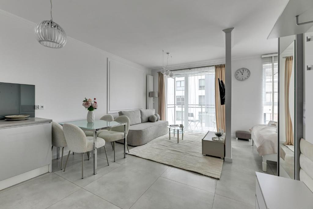 Bastion Wałowa City Center by Downtown Apartments - 18