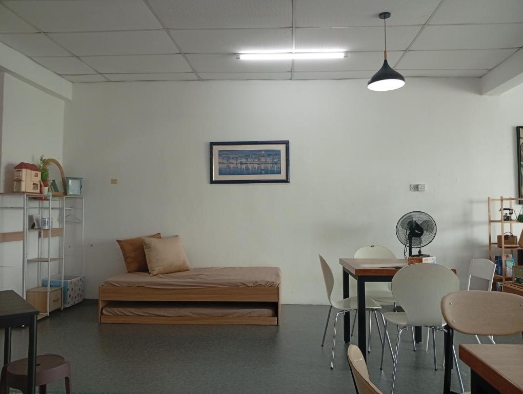 Χώρος καθιστικού στο Bajet Homestay - Teratak Singgah