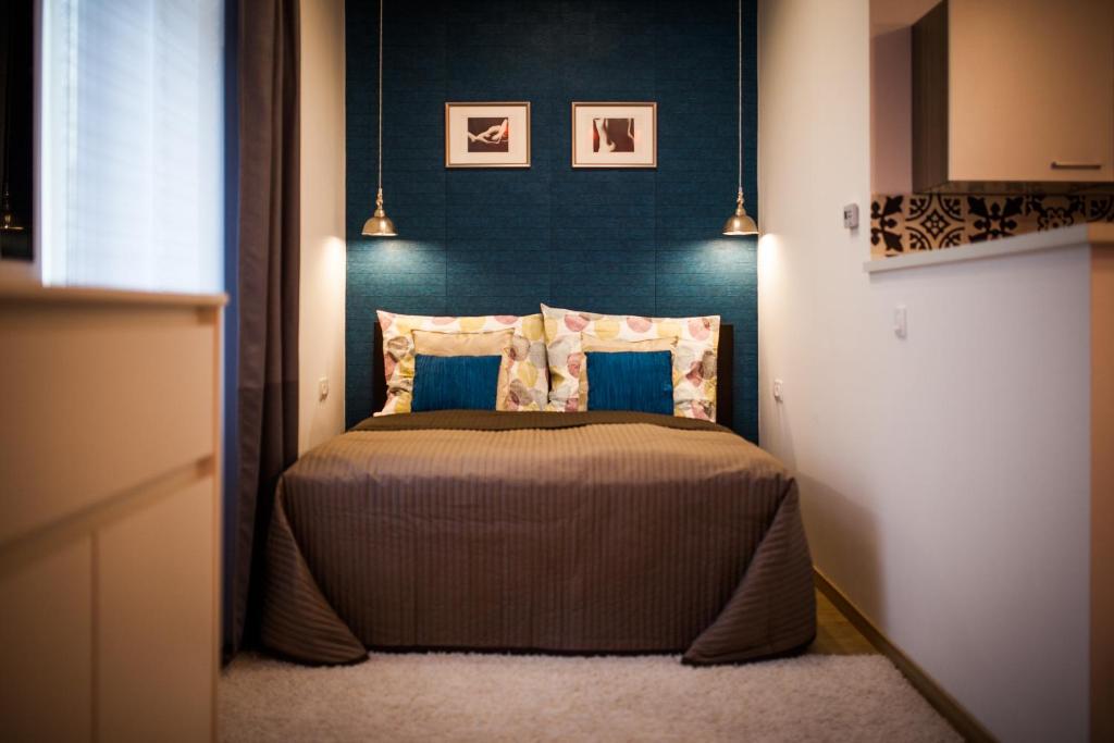 STUDIO 16 9400 Sopron, Ősz utca 5 kép - 1