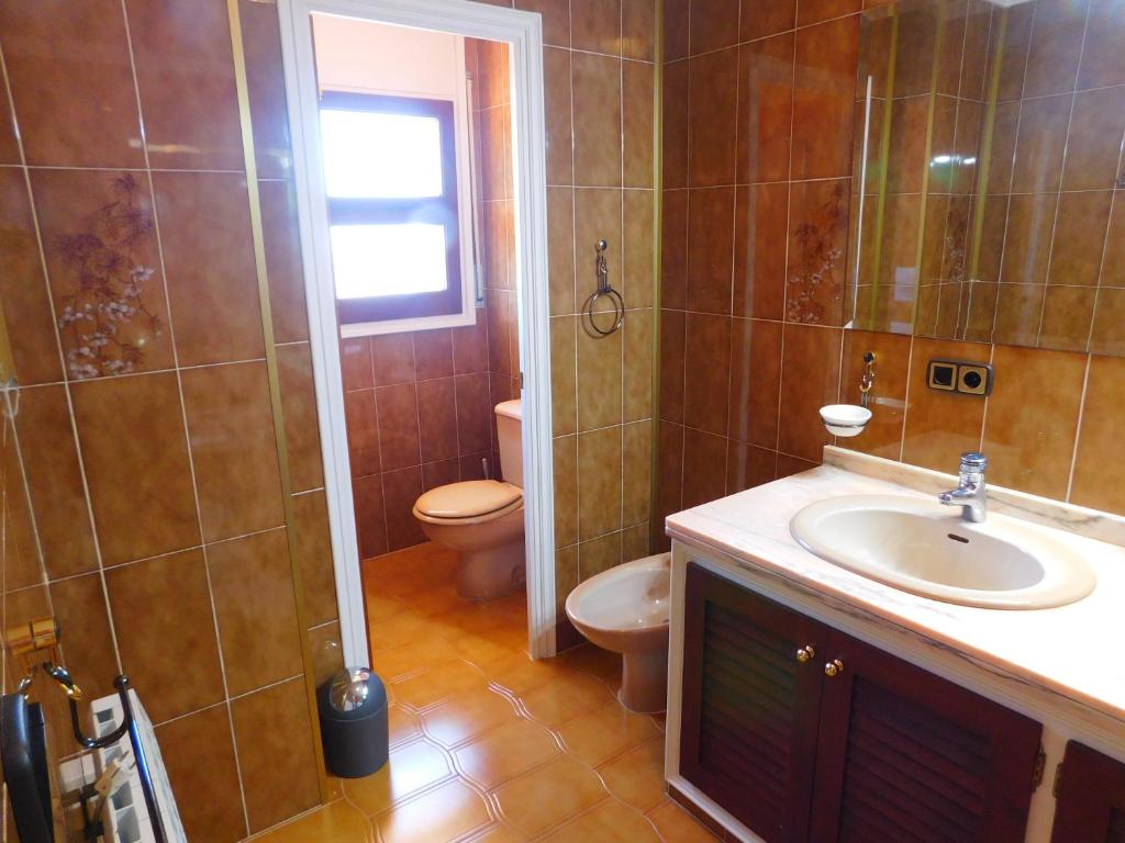 Kúpeľňa v ubytovaní GMID IMMO Casa Canyelles