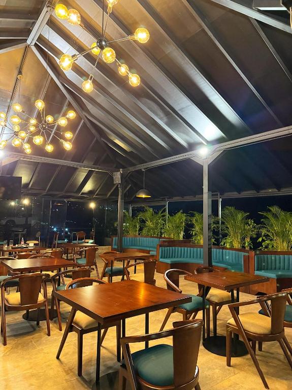 Restaurace v ubytování Rooca Habitat Guatape