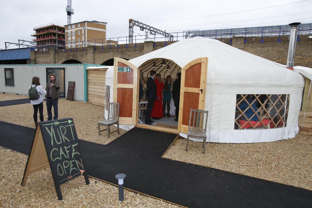 The Royal Foundation of St Katharine - Resim 40