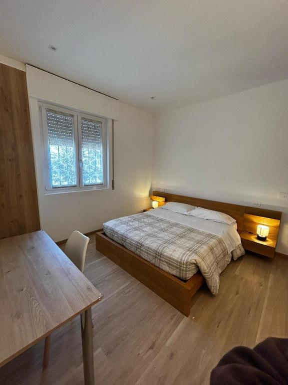Little House Leonardo Airport - Apartamento Deluxe De Dos Dormitorios Con Balcón