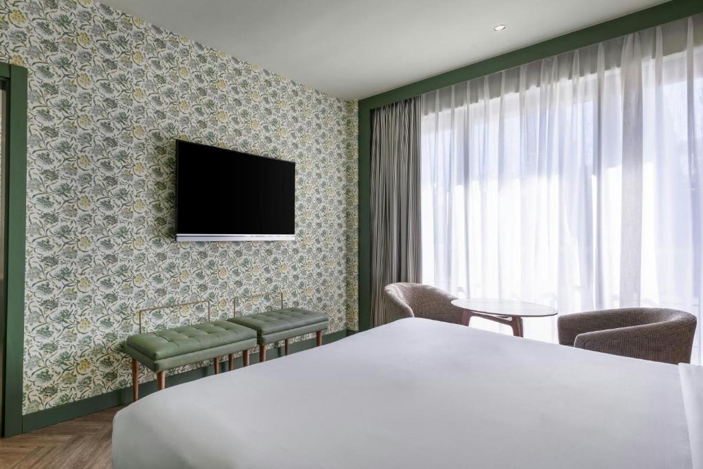 AC Hotel Ciudad de Sevilla by Marriott - Resim 14