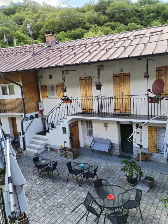 Balkón nebo terasa v ubytování Il Ciliegio di Lurisia