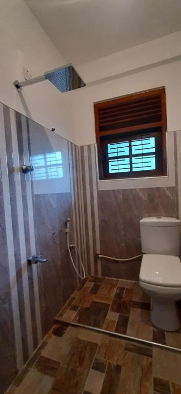 Koupelna v ubytování Silverline Guest House Anuradhapura