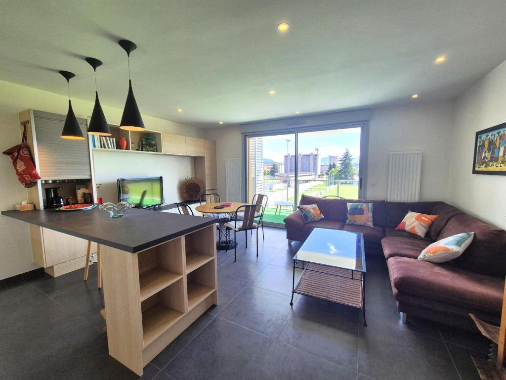Η κουζίνα ή μικρή κουζίνα στο Résidence Le Zephir - Douillet et Chaleureux pour ce bel appartement ! MAE-6524