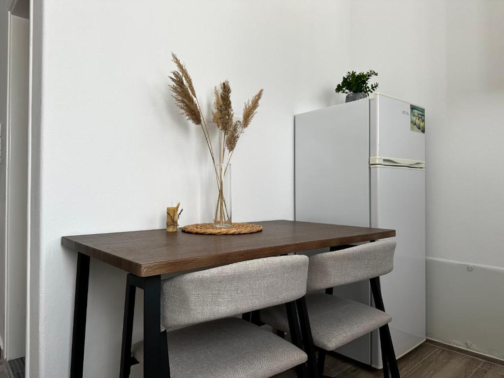 Zdjęcie z galerii obiektu Elgreco Apartment, at Tigaki, near the sea "5" w mieście Tigaki