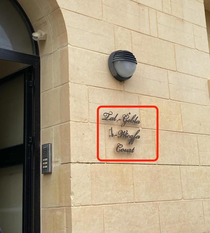 Foto dalla galleria di OTA Sync Testing - 2BD Bugibba Penthouse a San Pawl il-Baħar